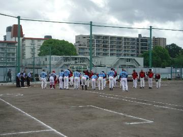 写真:試合前の様子