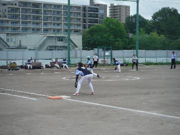 写真:第41回瑞穂区ソフトボール交歓大会(女子の部)の様子1