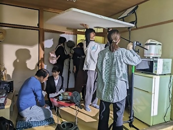 写真：ドラマ制作中の様子