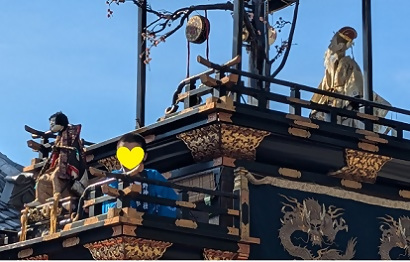 写真：山車に乗った子ども