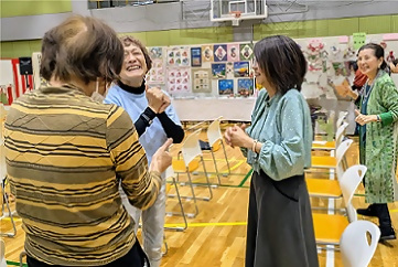 写真：笑顔があふれる会場