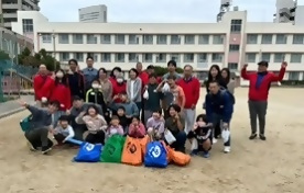 参加者36名で記念写真