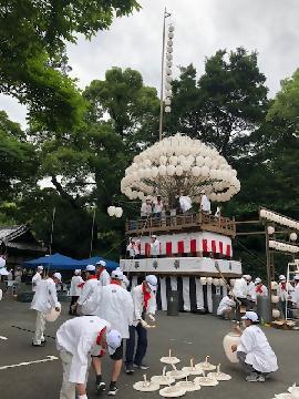 写真：献灯巻藁