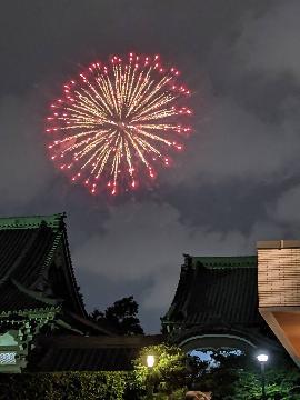写真：法持寺から見た花火