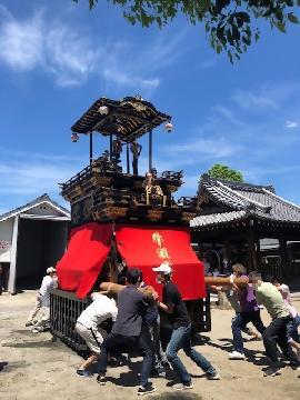 写真：牛頭（こず）天王車（山車）