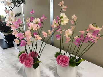 写真：スイートピーを使った作品