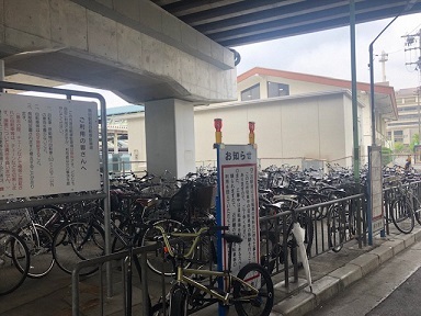 JR熱田駅駐輪場の写真