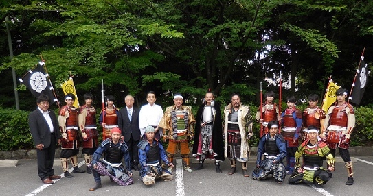 写真：記念撮影