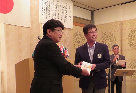 写真：名古屋熱田ライオンズクラブ定例会にて