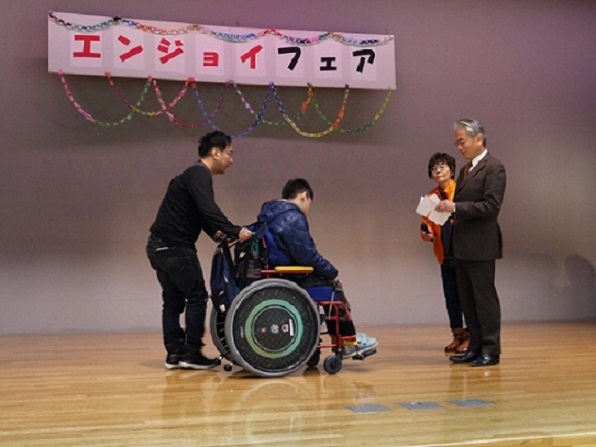 写真：エンジョイフェアでの様子（写真は平成28年度のもの）