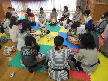写真：熱田区子育て交流会「あつたっ子広場」