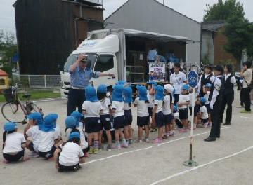 写真：交通安全キャンペーン