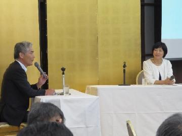 写真：対談の様子2