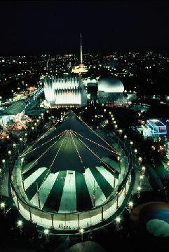 写真：デザイン博白鳥会場（夜間開催）