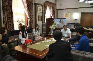 河村市長を表敬訪問した時の写真