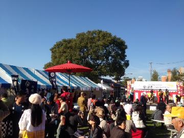 写真：昨年11月23日の「宮の浜市」の様子