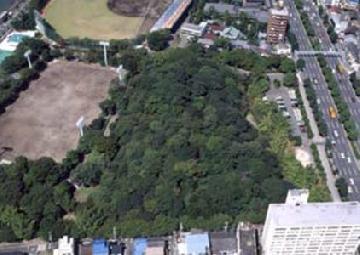 断夫山古墳の写真