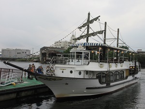 写真:乗船した船