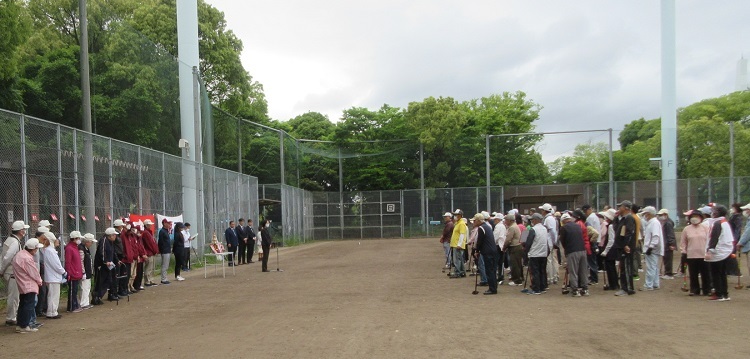写真:開会式の様子