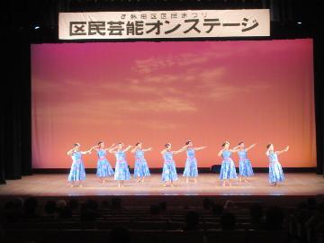 写真:フラダンスの様子