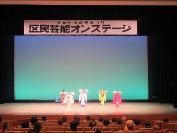 写真：日本舞踊の様子