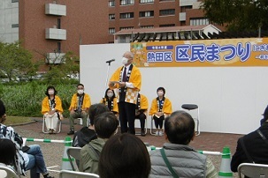 写真：あいさつ