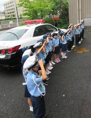 写真：ちびっこ警察3
