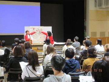 写真:令和7年度育成会長等研修会のKYTの様子です。