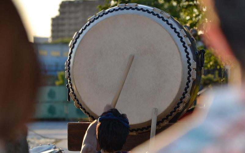写真：太鼓演奏の様子2