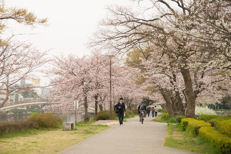 写真：熱田を旅立つ人をイメージしたもの　その1
