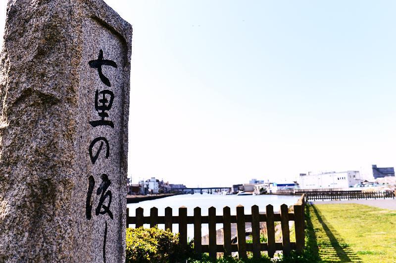 写真：宮の渡し公園から見た堀川の眺め