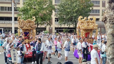 写真:中ノ切神楽と南ノ切神楽