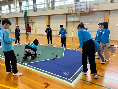 写真:ボッチャ大会