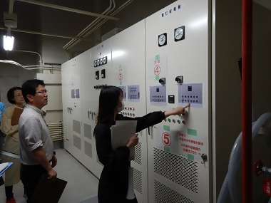 写真:操作訓練の様子2