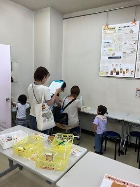 写真:ベジチェックの様子