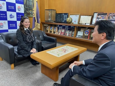 写真:訪問している様子