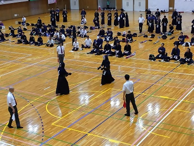 写真:剣道をしている様子