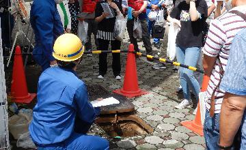 地下式給水栓操作君訓練の写真