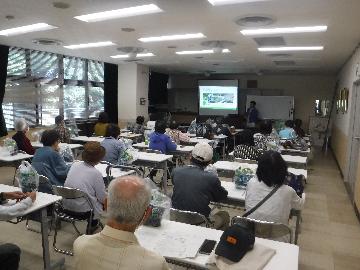 写真：緑のカーテンづくり講習会の様子