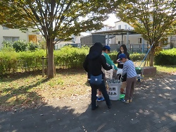 写真:北部清掃活動の様子