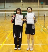 写真:女子優勝組
