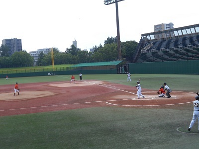 写真:軟式野球大会の様子