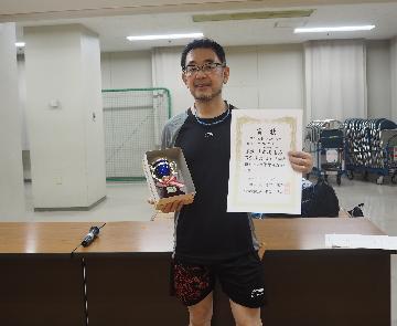 写真:一般男子の部の優勝者