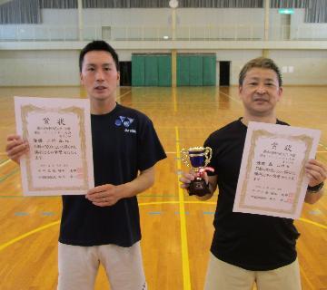 写真:男子の部 優勝