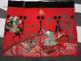 写真：本前田の馬道具の飾り1