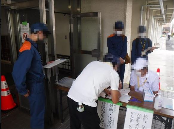 写真:避難所開設運営訓練の様子