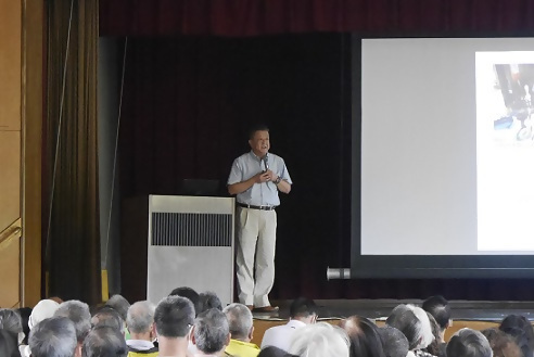 写真:RSY栗田代表による講演の様子