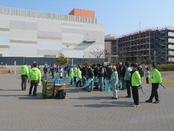 写真:参加者たち 令和7年3月21日