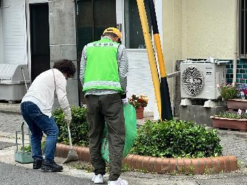 写真:清掃活動の様子1