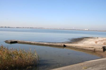 写真：庄内川河口にある永徳スリップ